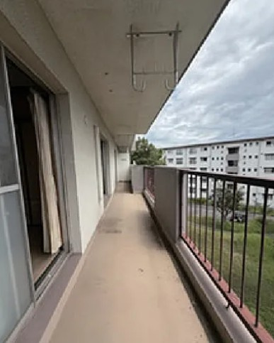 習志野台12街区住宅2号棟のバルコニー