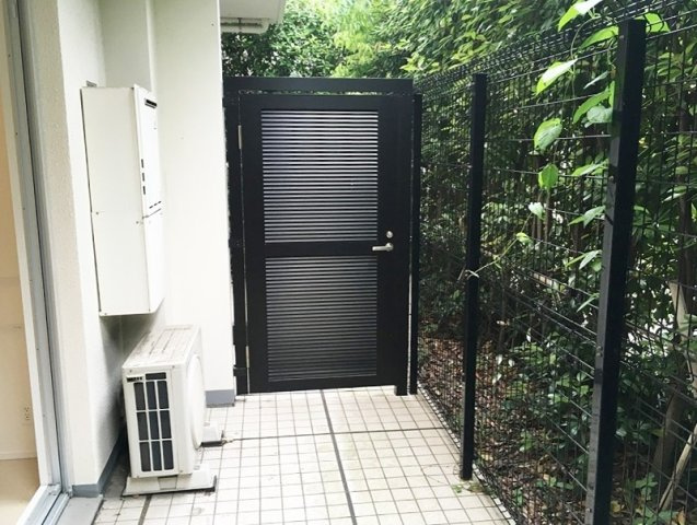 品川イースト のバルコニー