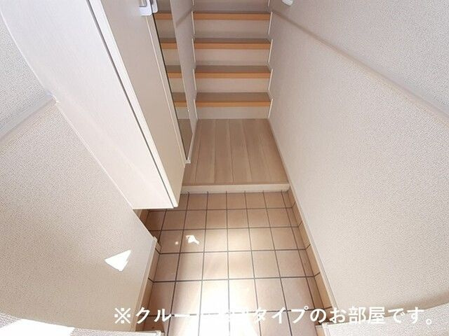 サルス・ノヴァⅠの玄関