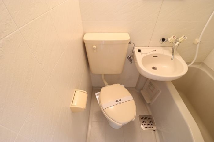 コンフォール小泉のトイレ