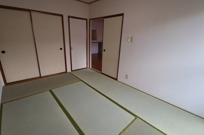 コーポリンクル　Ｂの寝室