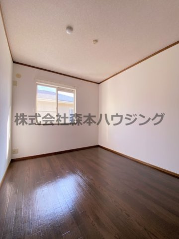【洋室】 | 　ヴィヴァン・ノールA棟 | 個人の部屋や寝室として使える洋室です