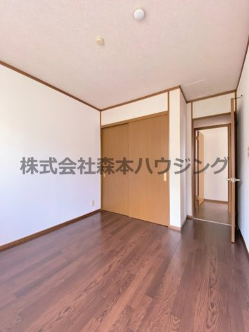 【子供部屋】 | 　ヴィヴァン・ノールA棟 | お子さんのためのお部屋にいかがでしょうか