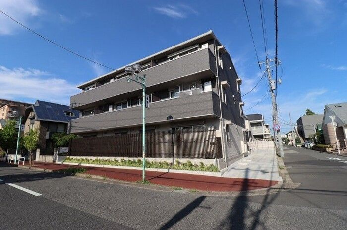 シャルムの外観