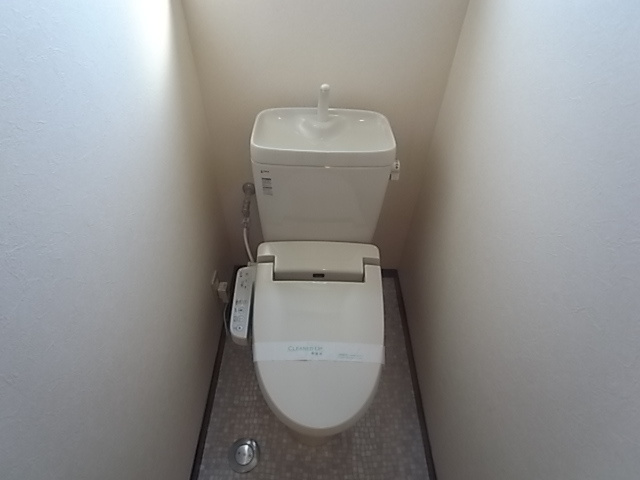 フラット灘南のトイレ