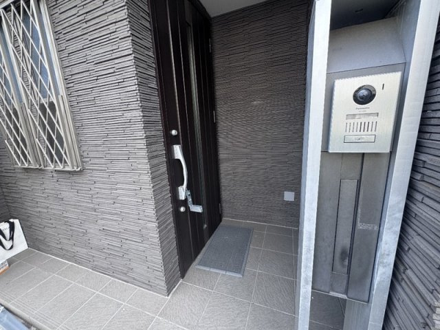 神戸市中央区神若通５丁目の賃貸マンションのエントランス