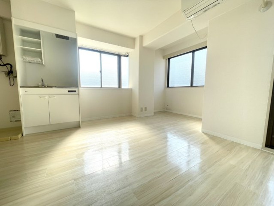 神戸市東灘区御影中町１丁目の賃貸マンションの居間・リビング