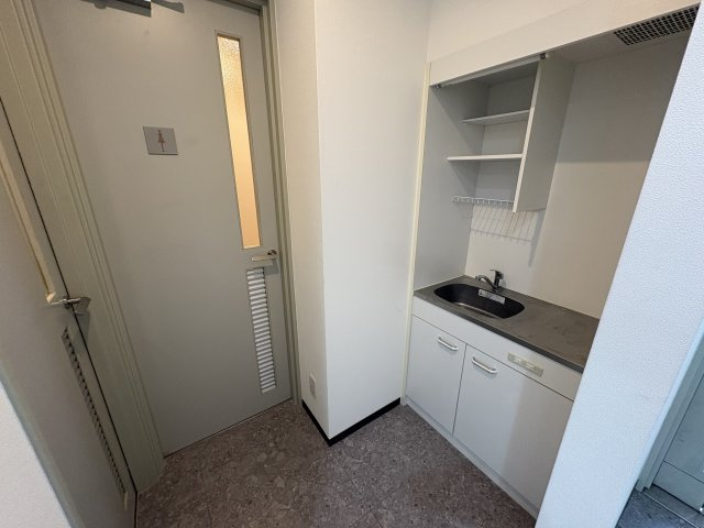プレシオ南船場のキッチン