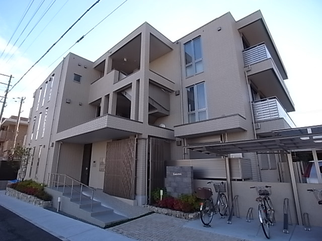 神戸市東灘区岡本２丁目の賃貸マンションの外観