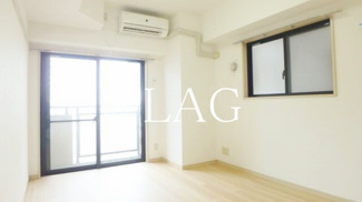 【居間・リビング】 | サンテミリオン門前仲町 | 洋室のお部屋です。