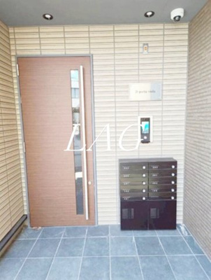 【エントランス】 | D porta viola | エントランスです。
