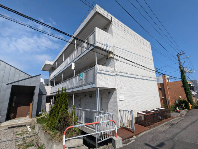 ベリーハウス元町