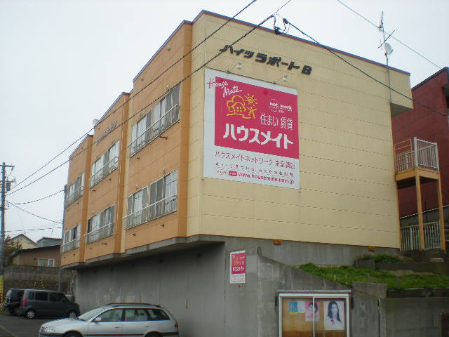 ハイツラポートＢ