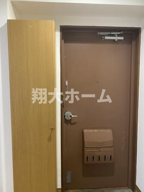 コーポ中村の玄関