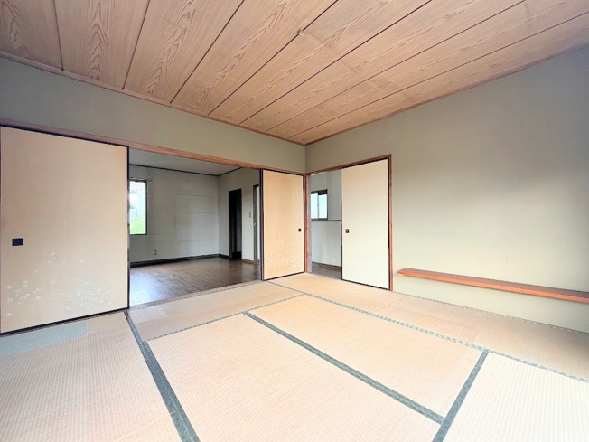 【和室】 | ◆緑区西八朔町　中古戸建◆ | ◆土・日・祝日は、当社スタッフによる現地案内会を実施しております。もちろん平日のご案内も可能です。お気軽にご相談ください！！
