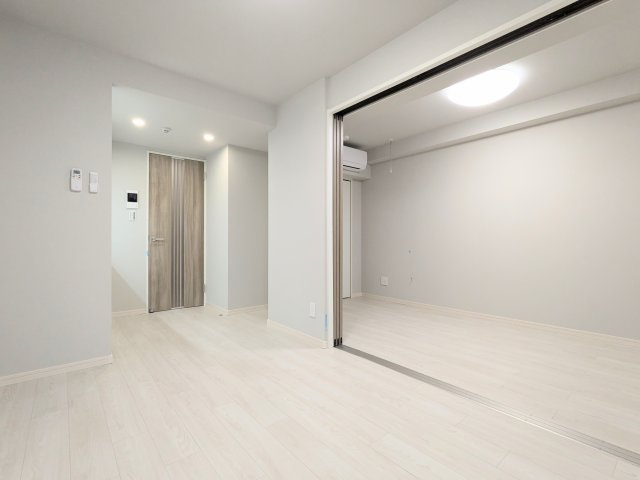 セレヌコート池袋本町の居間・リビング