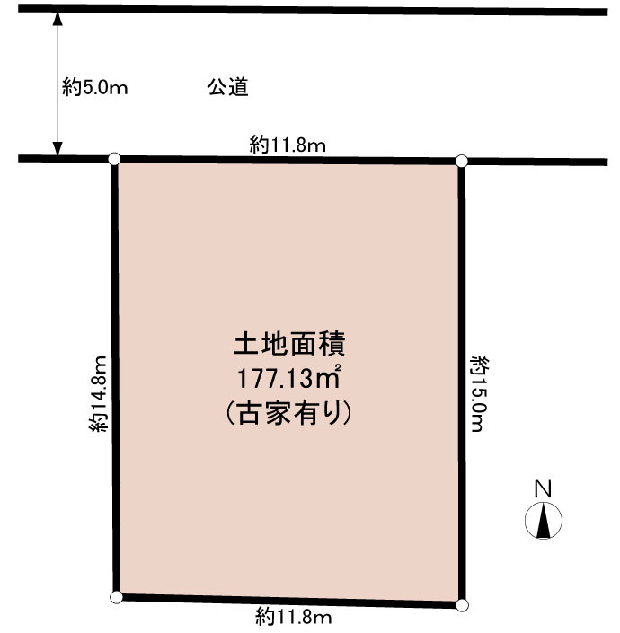 道路との高低差無し、南ひな壇の整形地です
