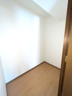 調布市布田２丁目の賃貸マンションの収納