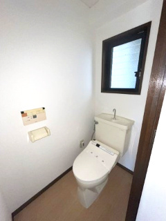 調布市布田２丁目の賃貸マンションのトイレ