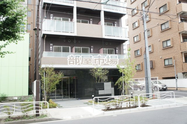 クレヴィスタ門前仲町グランのエントランス