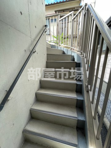 プレール・ドゥーク錦糸町Ⅱのその他共用部分|階段