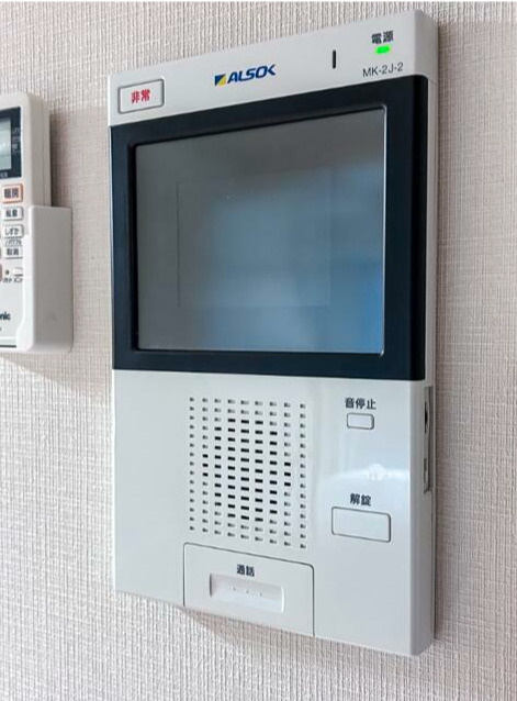 コスモリード東日暮里のセキュリティ|モニター付きインターホン