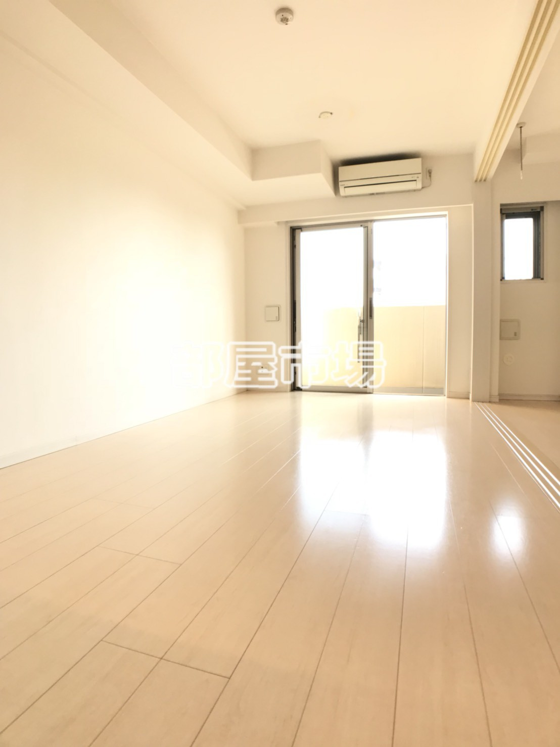 台東区浅草６丁目の賃貸マンションの居間・リビング