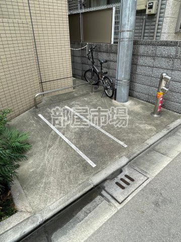 プチ･フルール入谷のその他共用部分|バイク置き場