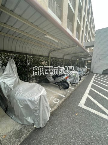メロディーハイム南砂町フェイシアのその他共用部分|バイク置き場