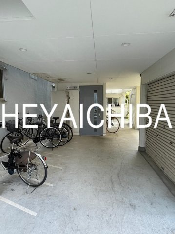 アクシス墨田のエントランス
