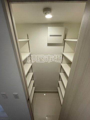 メイクス浅草イーストのその他|シューズクローゼット