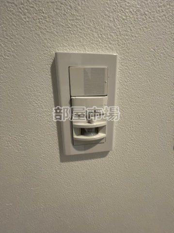 メイクス浅草イーストの設備|人感センサー付き照明