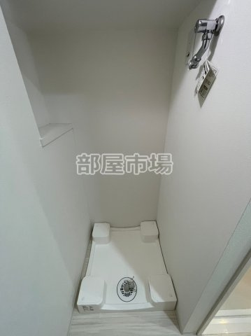 メイクス浅草イーストの設備|洗濯機置場