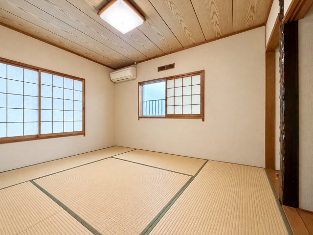 名東区梅森坂三丁目テラスハウスの和室|2階和室(AIによる家具消し加工処理を施しております。実際の現地とは異なる場合がございます。)