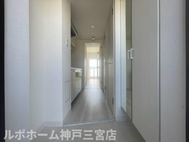 エスリード神戸大倉山ヒルズの玄関
