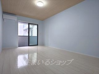 広島市安佐北区可部２丁目のアパートの居間・リビング