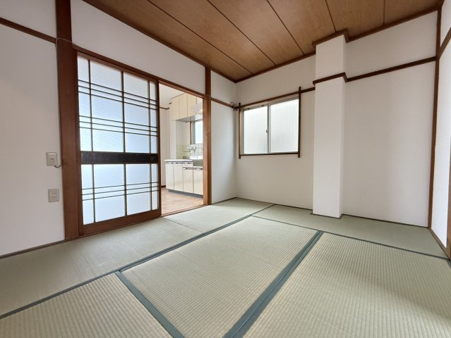 小川ハイツの内装