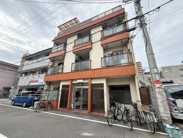 小川ハイツの外観