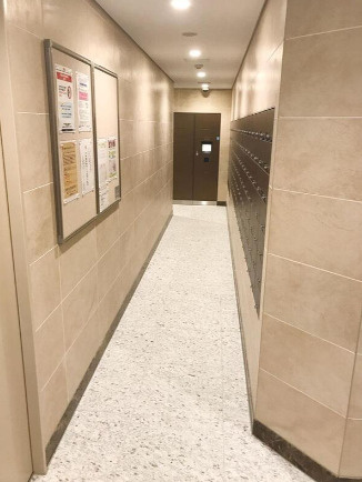 千代田区神田須田町１丁目の賃貸マンションのロビー
