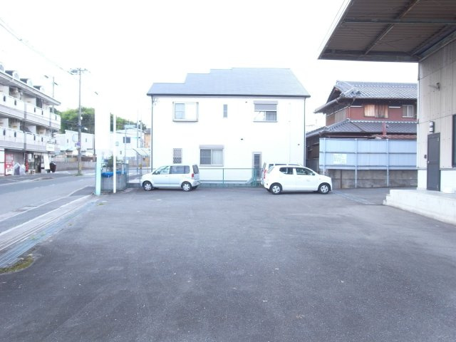 茨木市豊川４丁目の倉庫