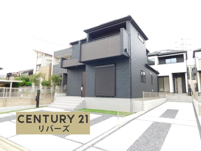 名古屋市中川区一色新町２丁目の新築一戸建の前面道路含む現地写真|☆２号棟☆　　いつでもご案内出来ます♪（お問合せ当日、平日、水曜、夜間もＯＫ）　長期優良住宅！　太陽光パネル搭載！　敷地４５坪超　駐車３台ＯＫ！　収納豊富！　全室南向き！　教育施設、商業施設充実♪