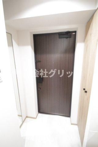Le'a横濱アネックスの玄関