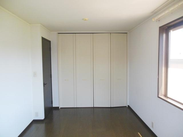 小山戸建の寝室