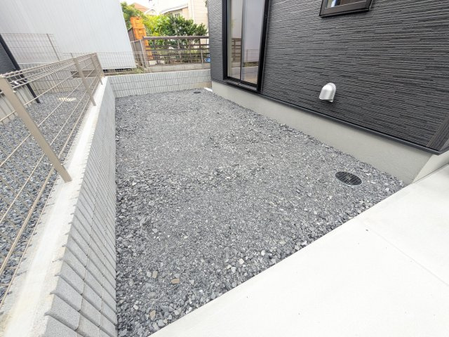 ひたちなか市中根9期　新築戸建　4号棟の庭|日当たりや広さを現地で体感してください。理想のガーデニングや家庭菜園を始めてみませんか。