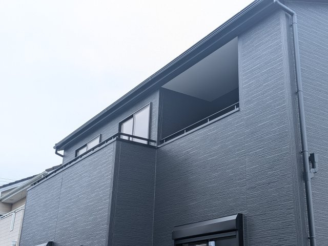 ひたちなか市中根9期　新築戸建　4号棟のバルコニー