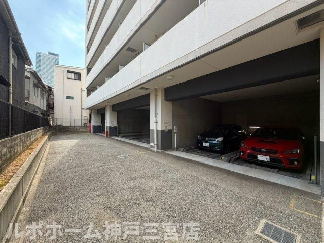 willDo三宮イーストの駐車場