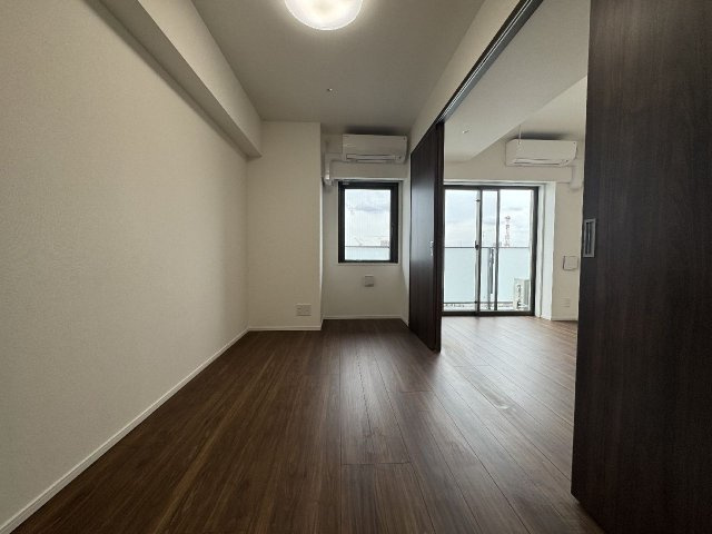 ＧＲＡＮ ＰＡＳＥＯ 三ノ輪の居間・リビング|同タイプ別住戸写真となります。現況と異なる場合がございます。