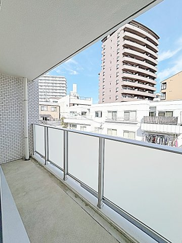 ＶＡＮＣＯＵＶＥＲ１１０８覚王山のバルコニー
