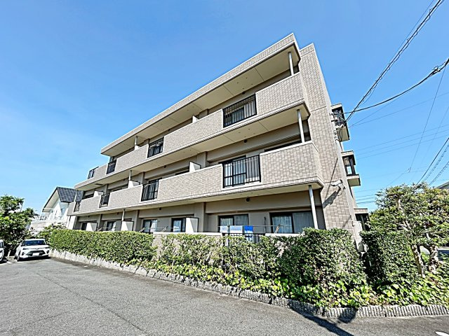 レージュエクセルの外観