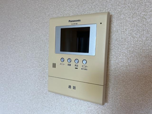 シャンビラージュの内装|カメラ付インターホン
